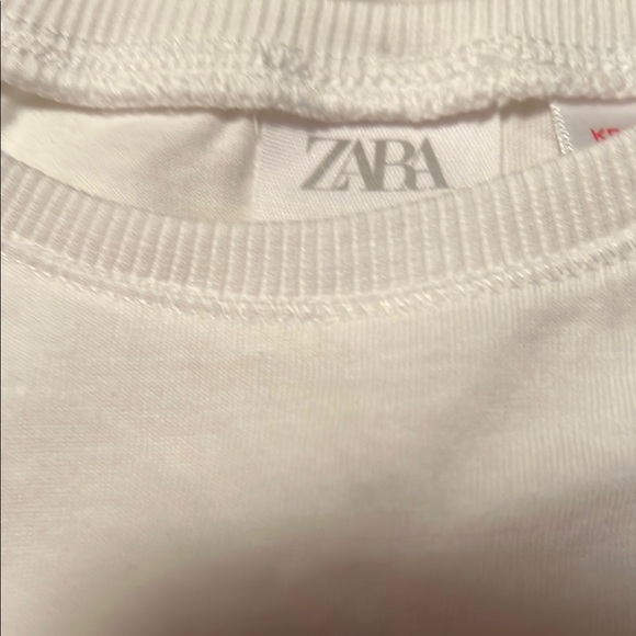 Zara basic white Tee - Picture 4 of 6